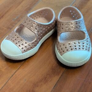 Sparkly *Like New* Native Kids Shoes